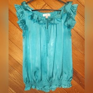 Dressbarn blue green silky ruffled tie front blouse cinched waist size medium